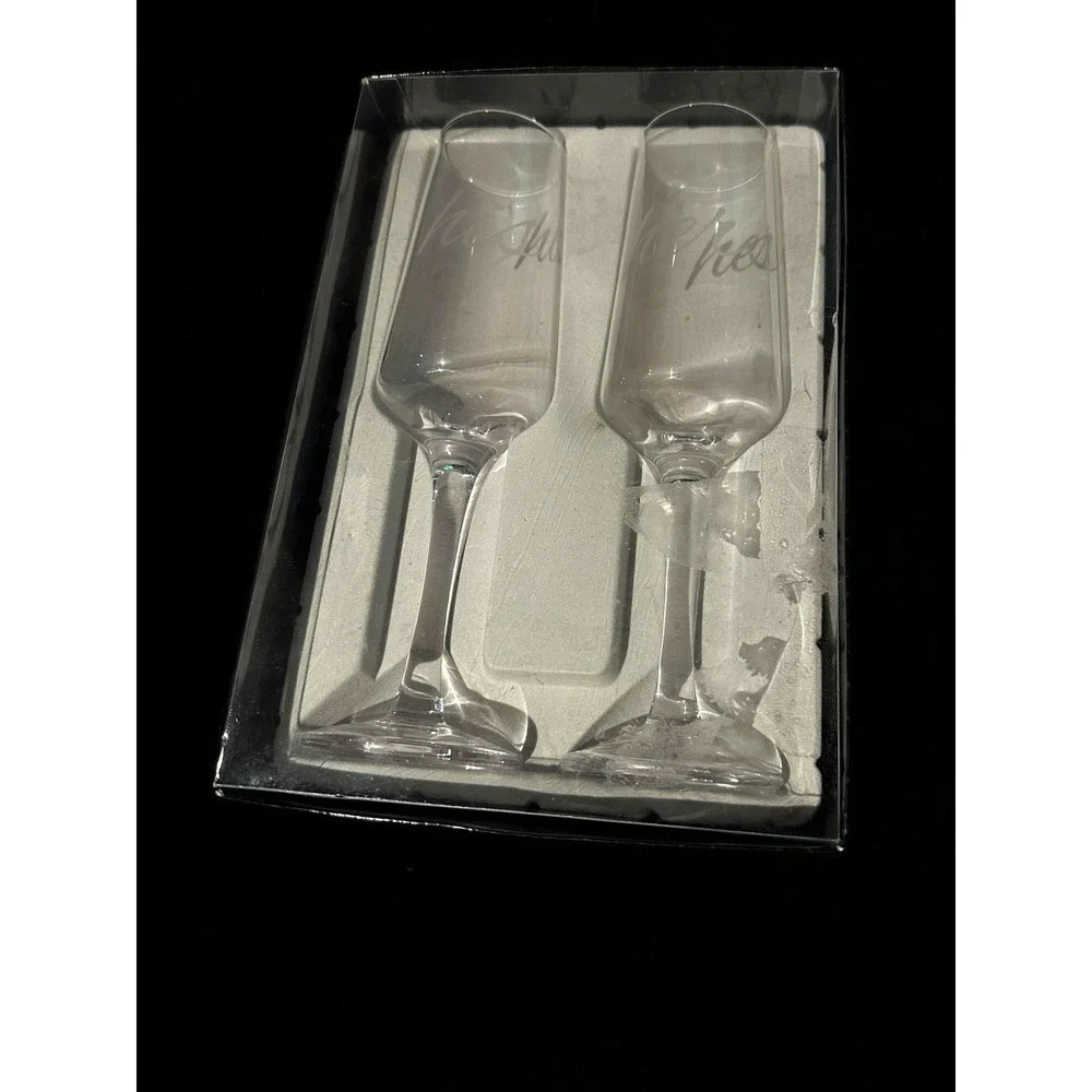 TMD Holdings His & Hers Etched 9